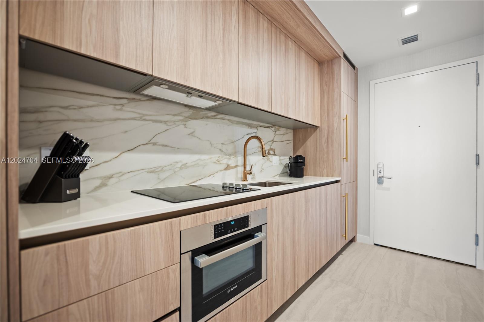77 SE 5th Street 1604