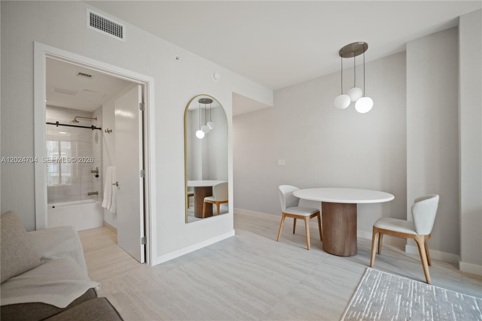 77 SE 5th Street 1604