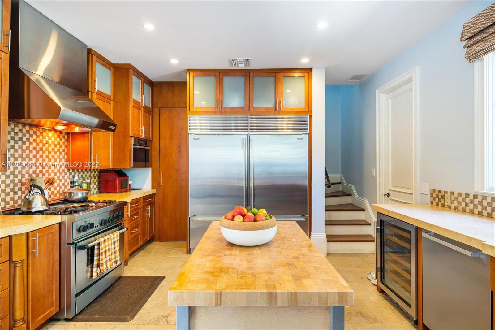 CORAL GABLE COUNTRY CLUB - Residential