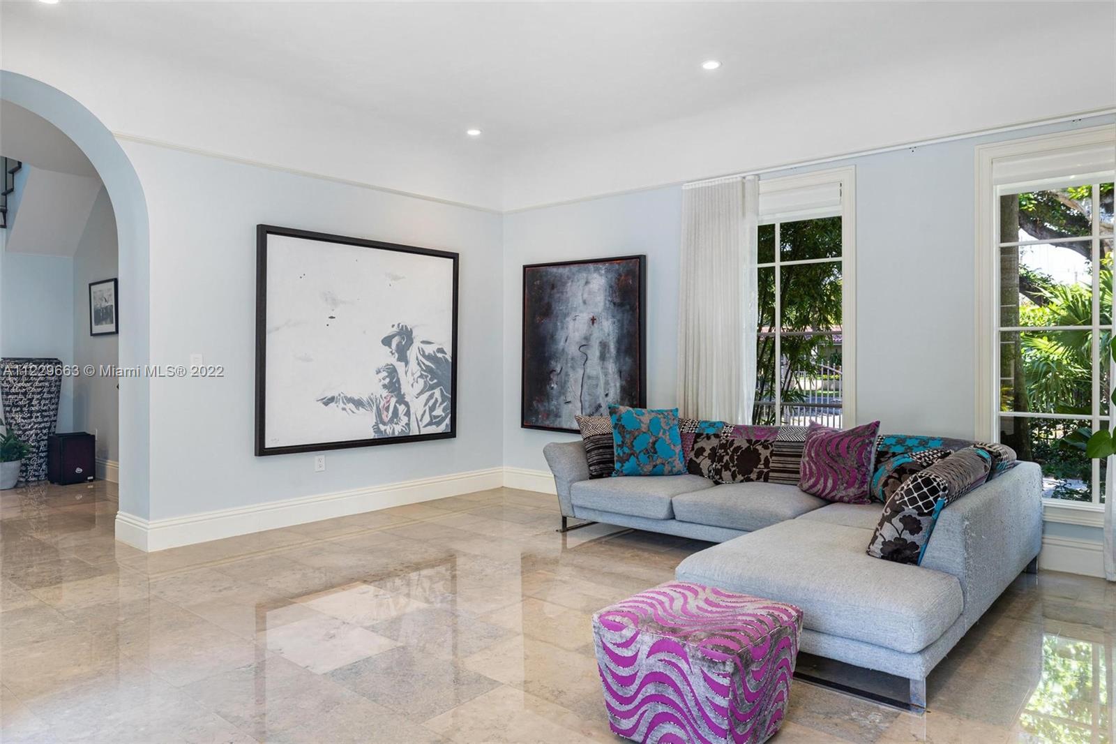 CORAL GABLE COUNTRY CLUB - Residential