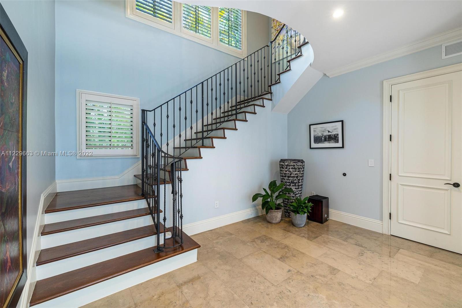 CORAL GABLE COUNTRY CLUB - Residential