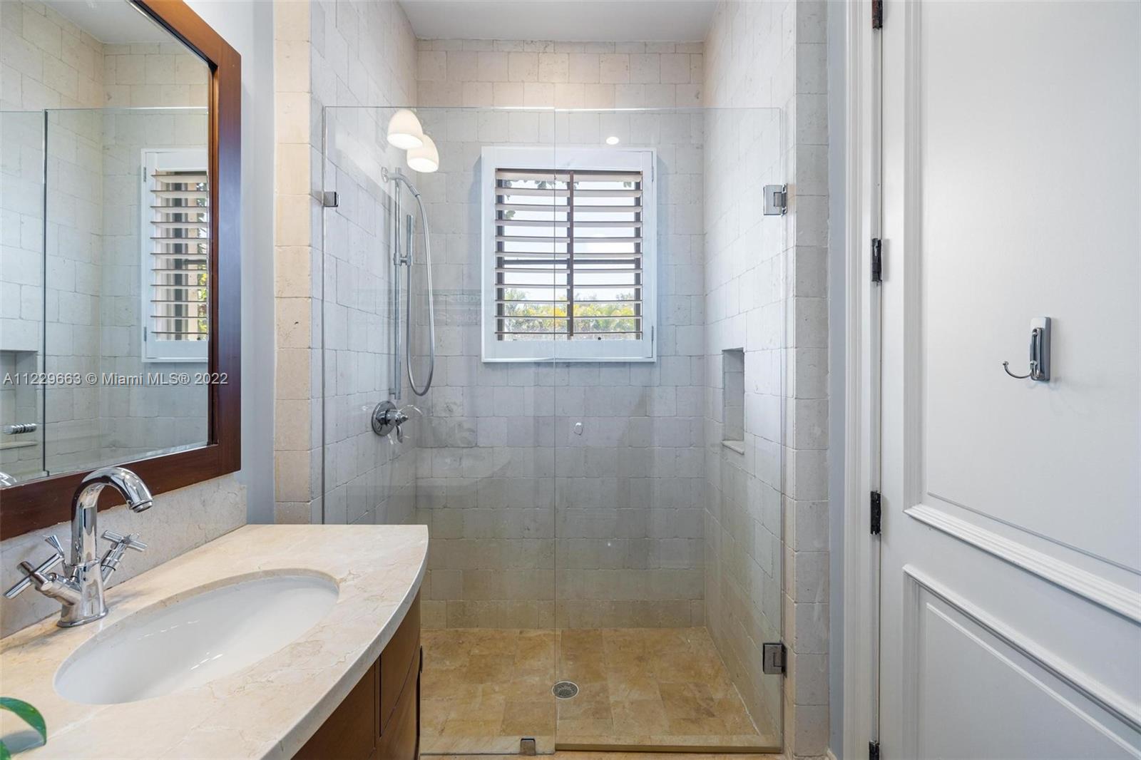 CORAL GABLE COUNTRY CLUB - Residential