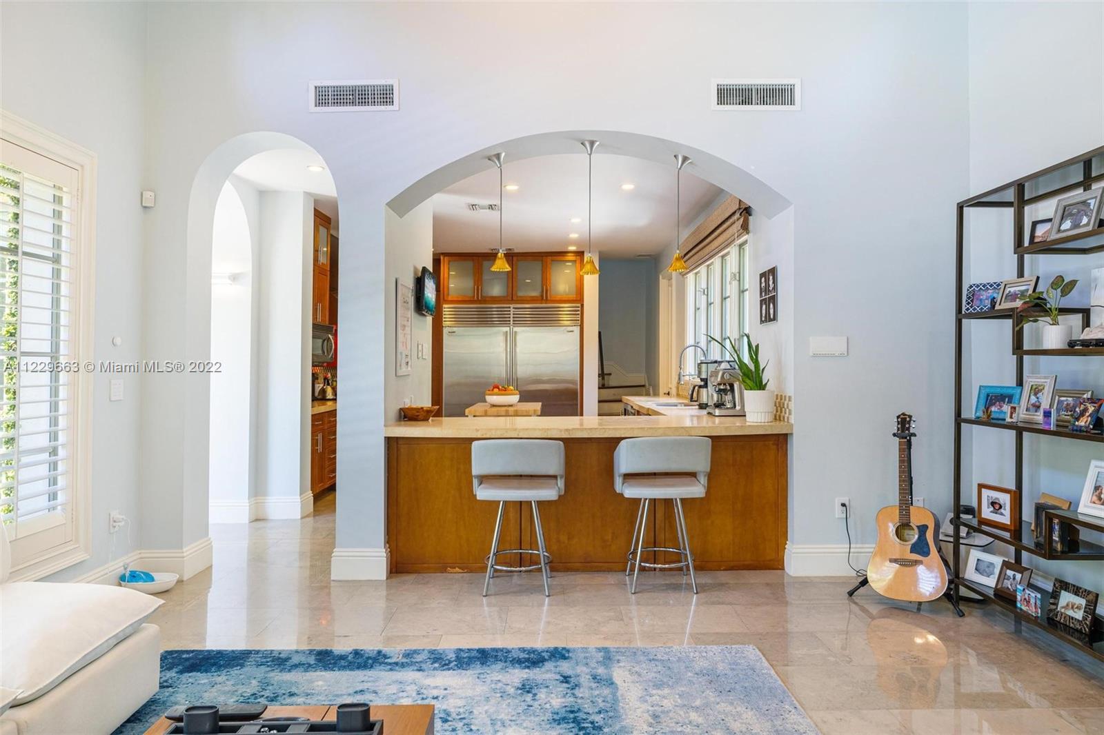 CORAL GABLE COUNTRY CLUB - Residential