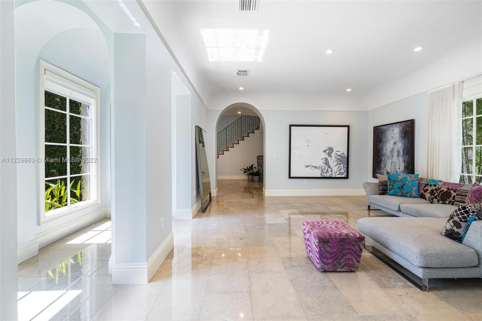 CORAL GABLE COUNTRY CLUB - Residential