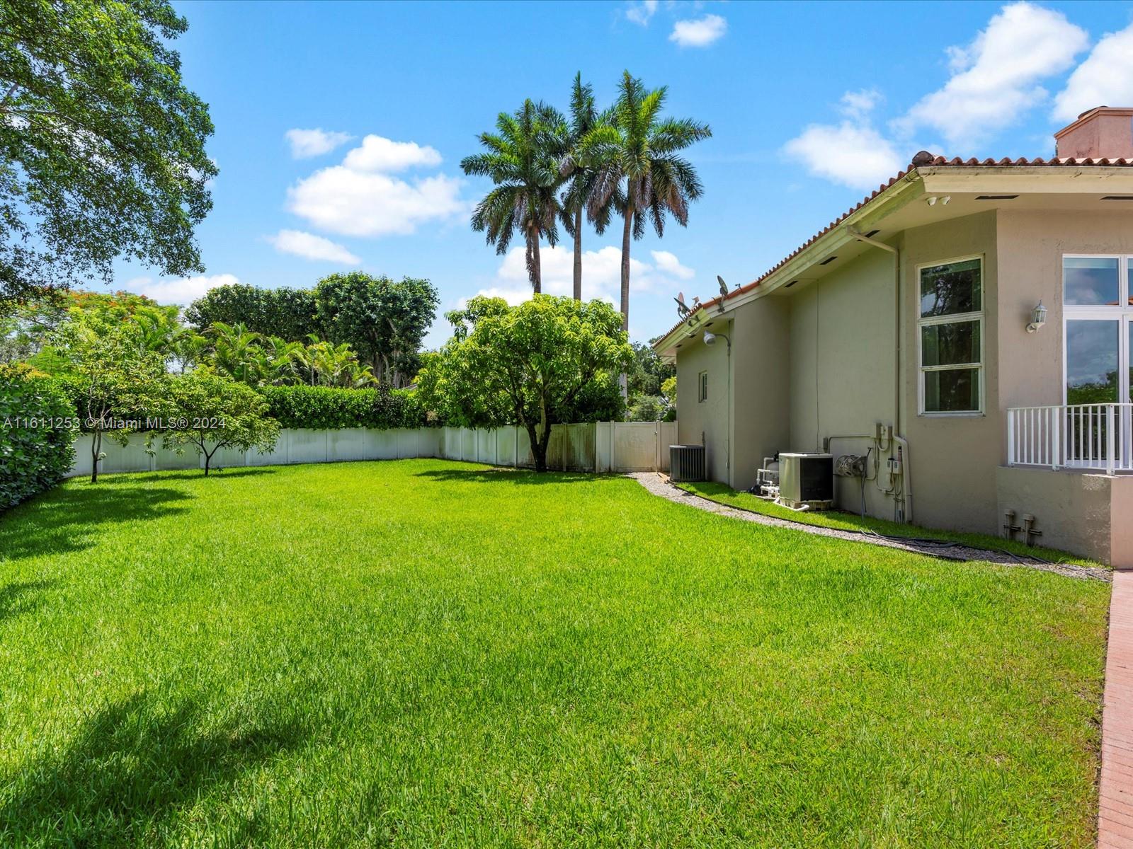 YORK-HAUS SUB - Residential