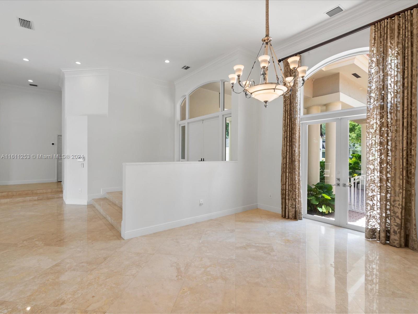 YORK-HAUS SUB - Residential