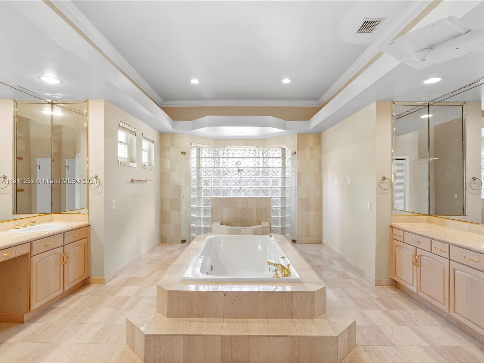 YORK-HAUS SUB - Residential