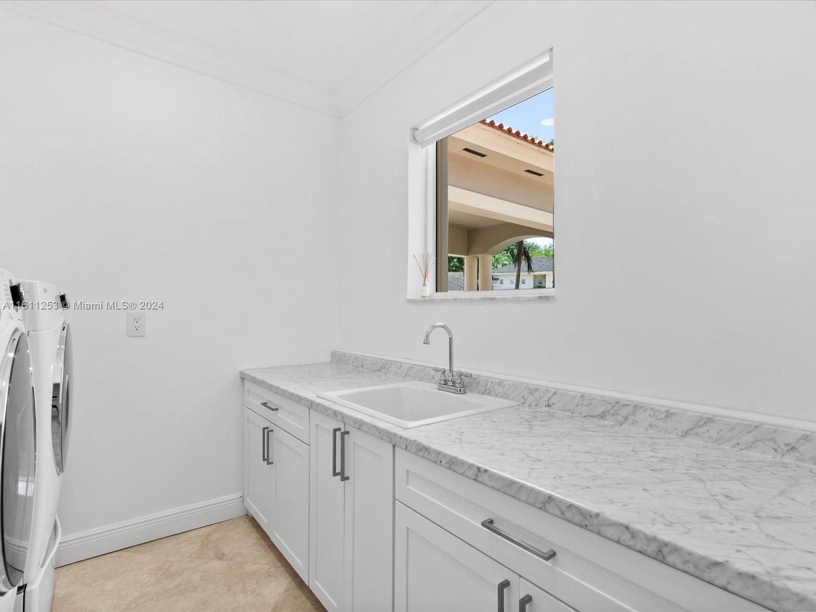 YORK-HAUS SUB - Residential