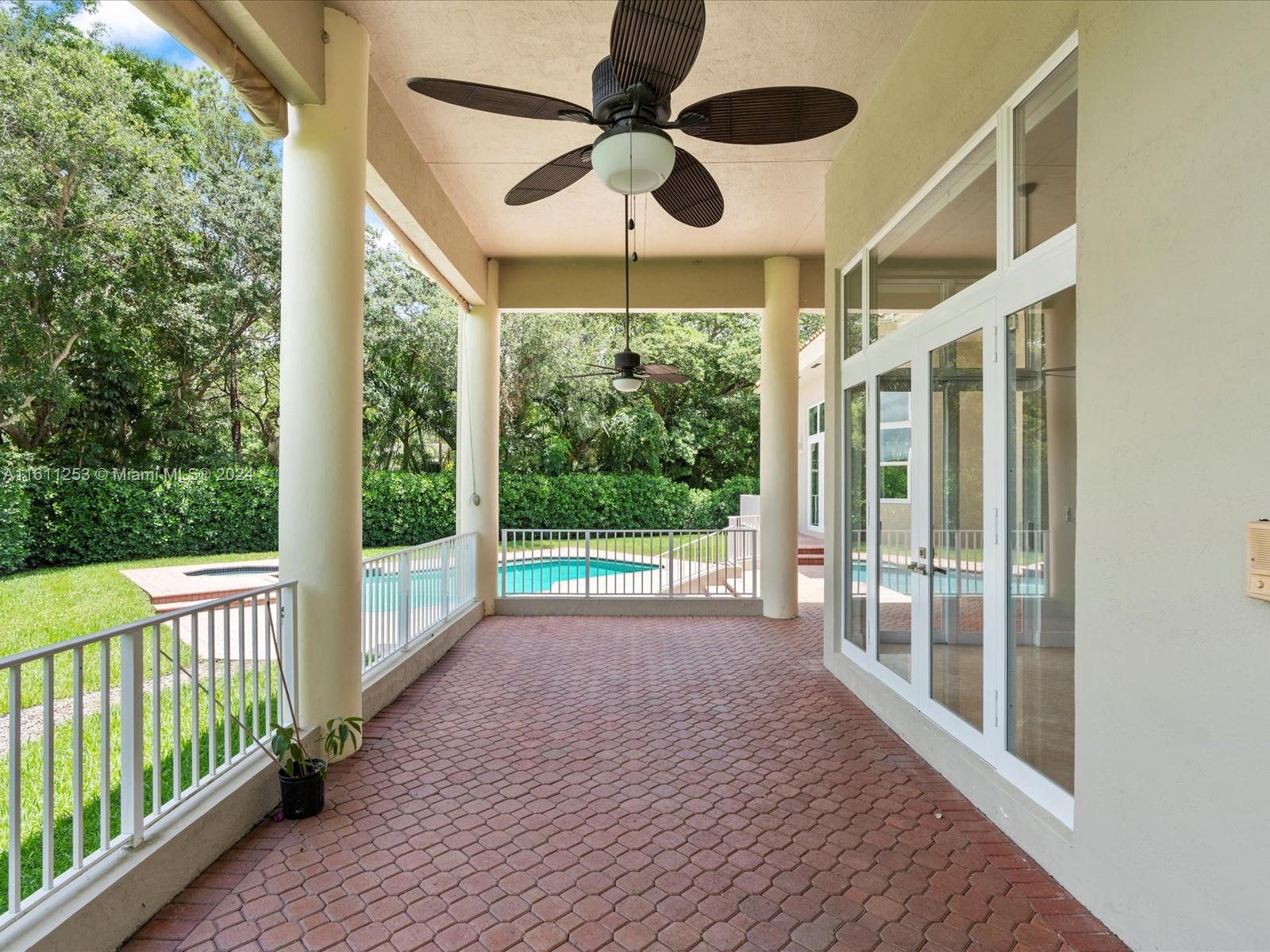 YORK-HAUS SUB - Residential