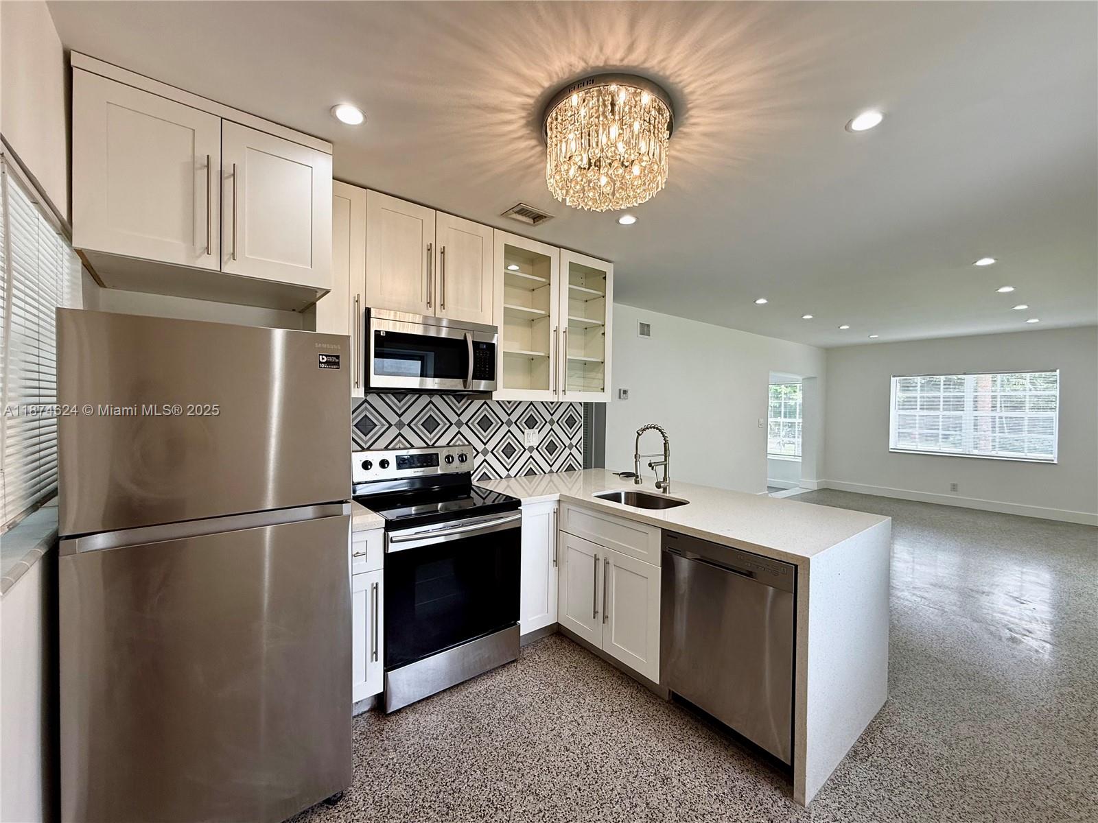 Lauderdale Park - Residential Lease