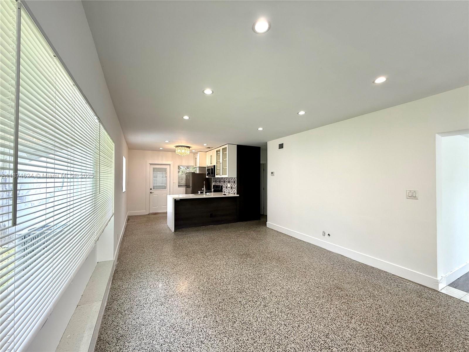 Lauderdale Park - Residential Lease