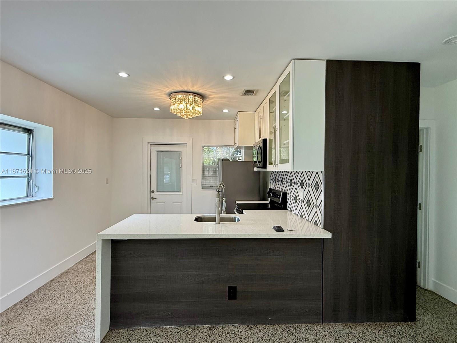 Lauderdale Park - Residential Lease