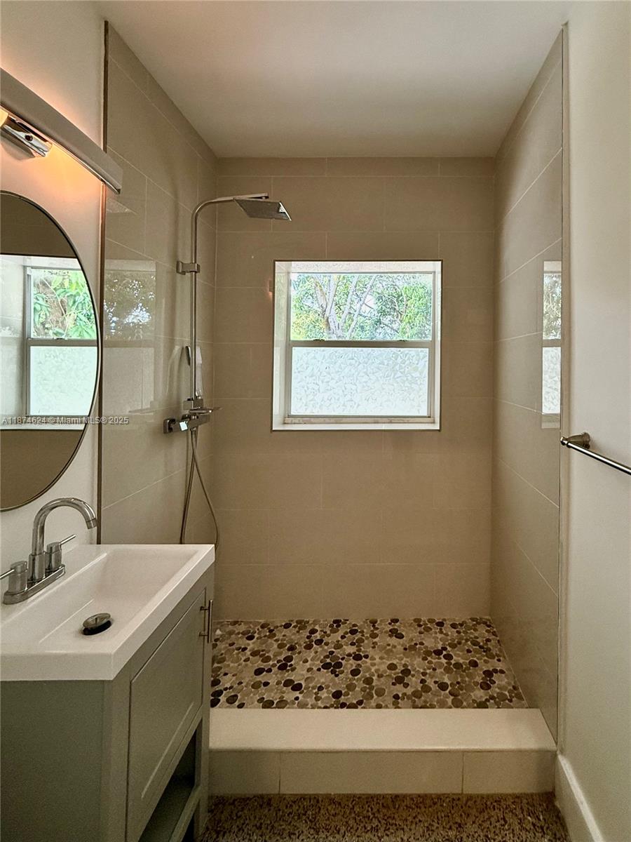 Lauderdale Park - Residential Lease