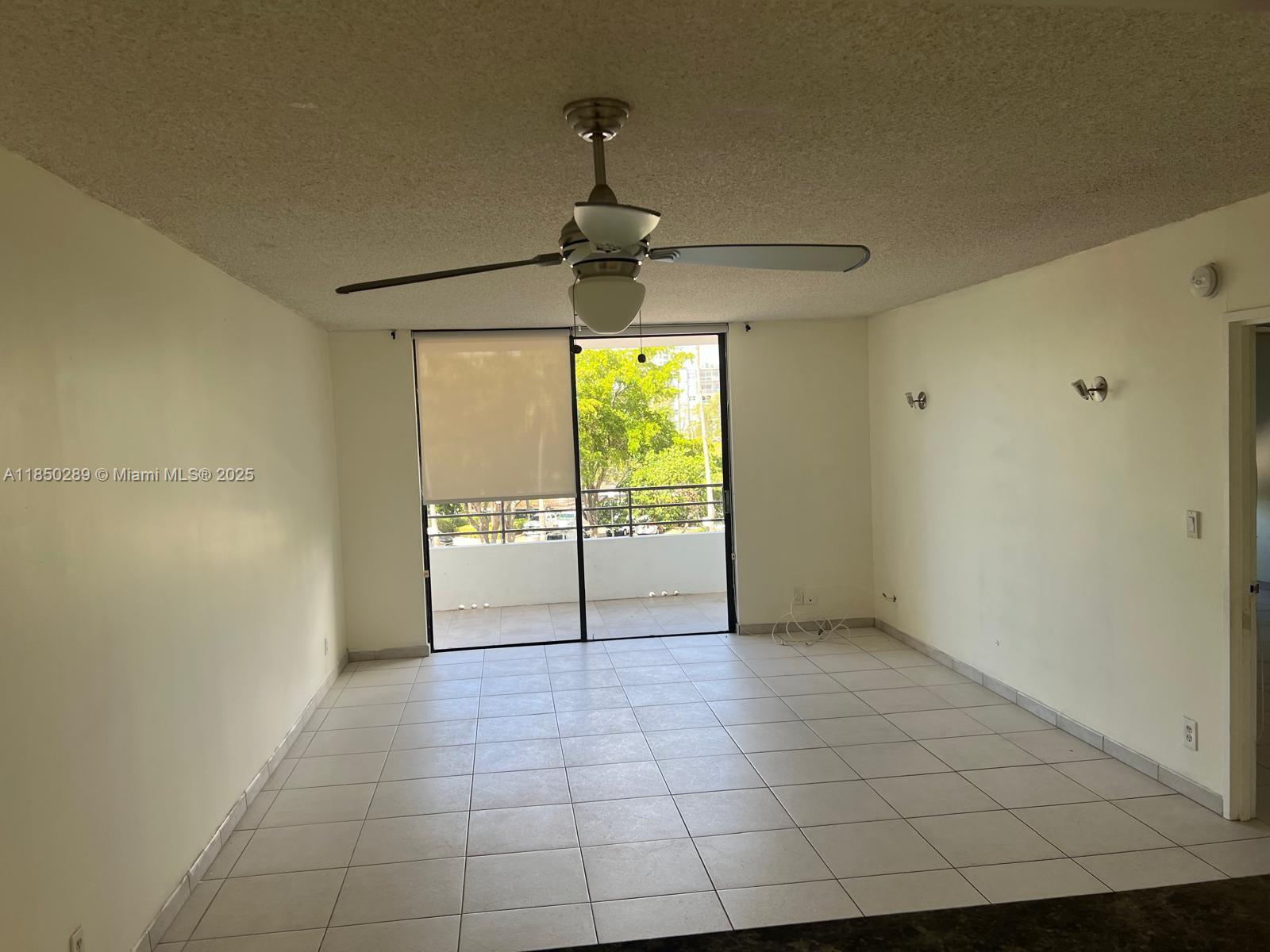 500 Three Islands Blvd M16