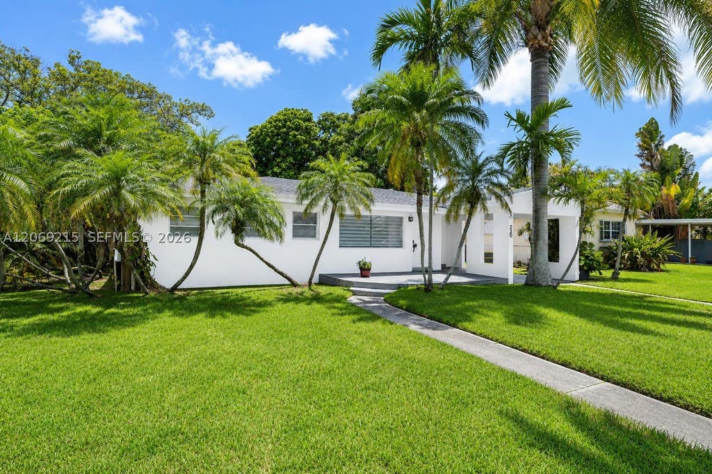 Photo of 230 NE 2nd Pl, Dania Beach, FL 33004 (MLS # A12069215)