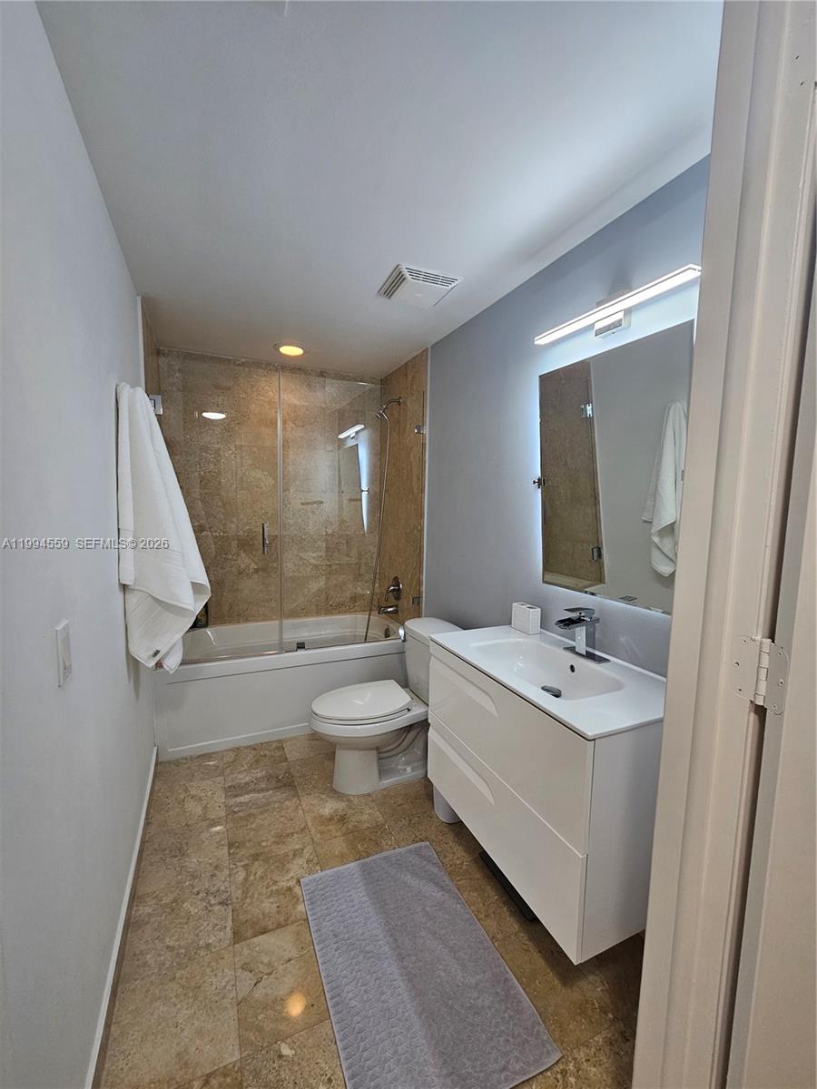 WIND CONDO - Residential