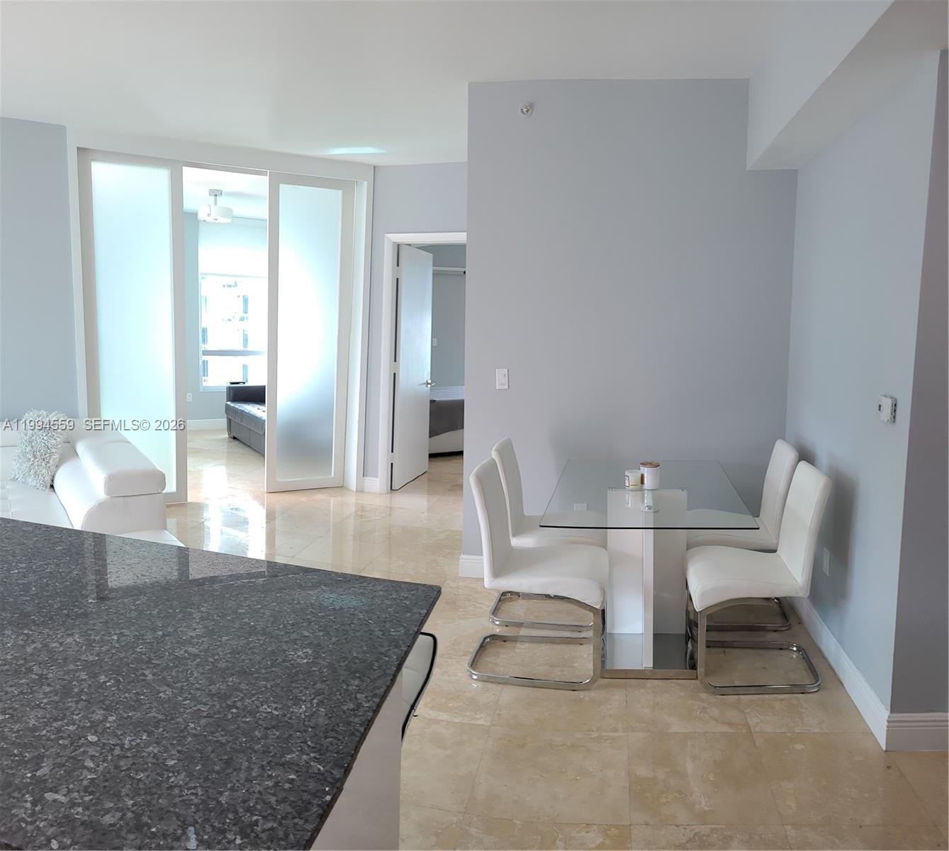 WIND CONDO - Residential