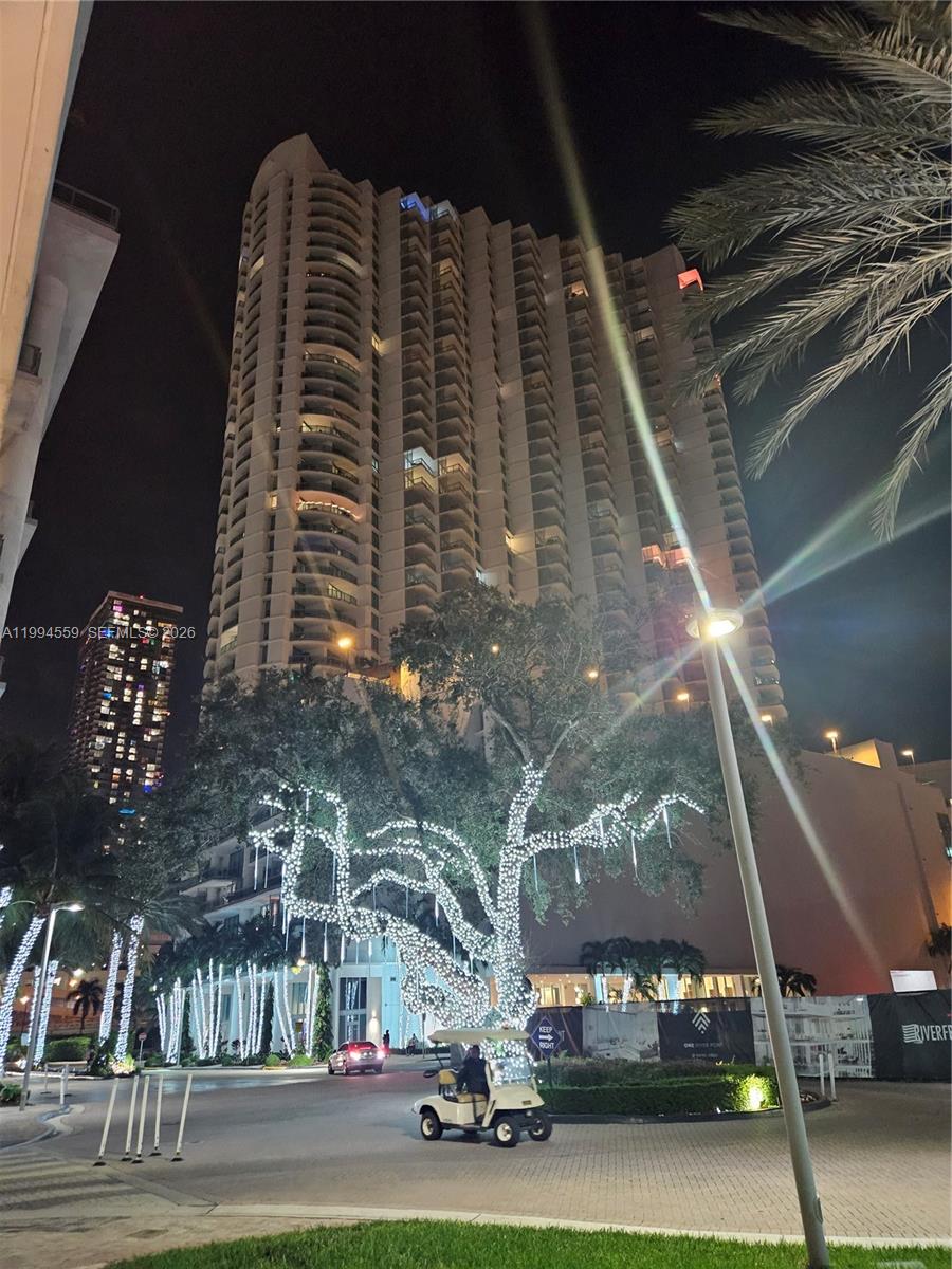 WIND CONDO - Residential