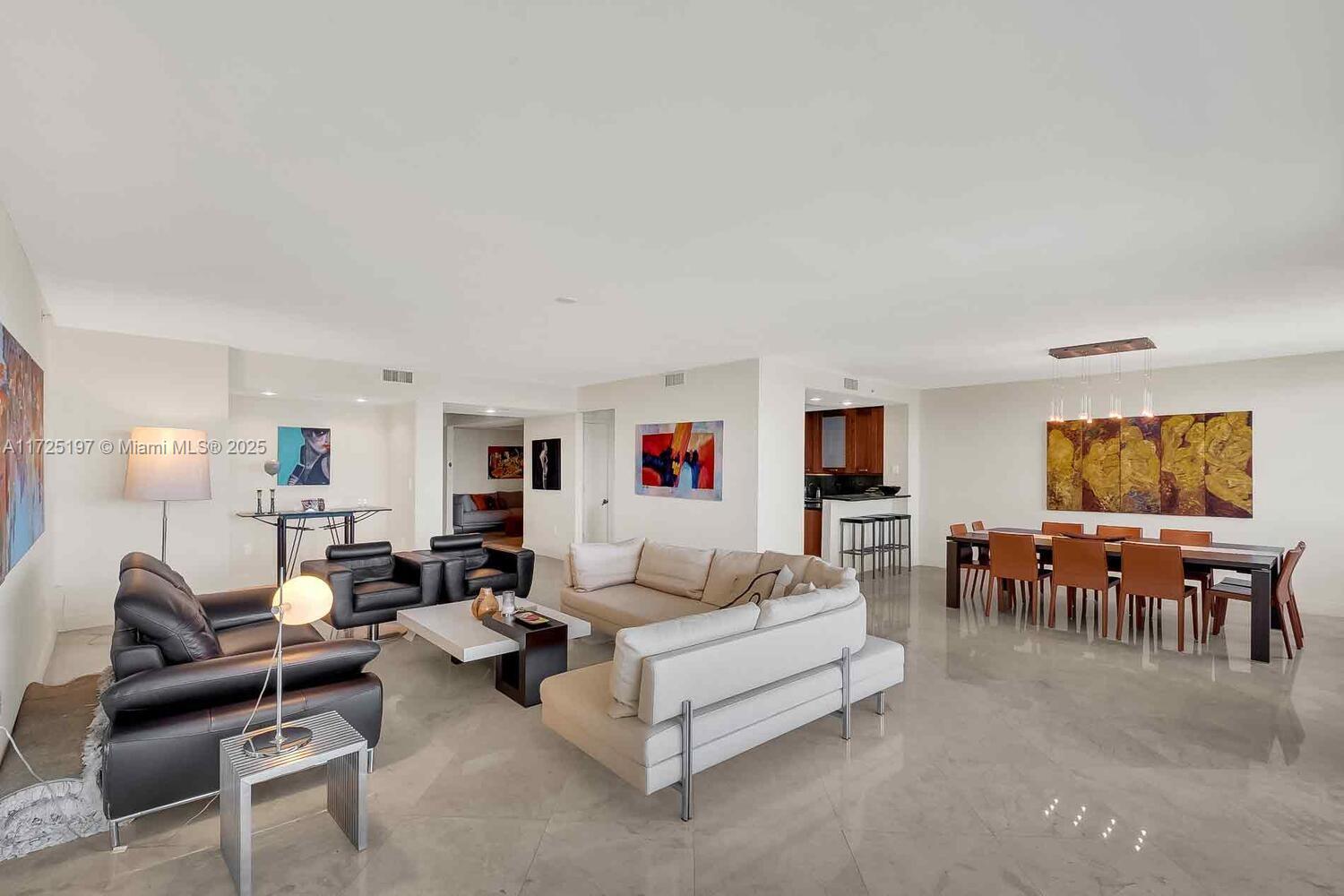 HAMPTONS SOUTH CONDO - Residential