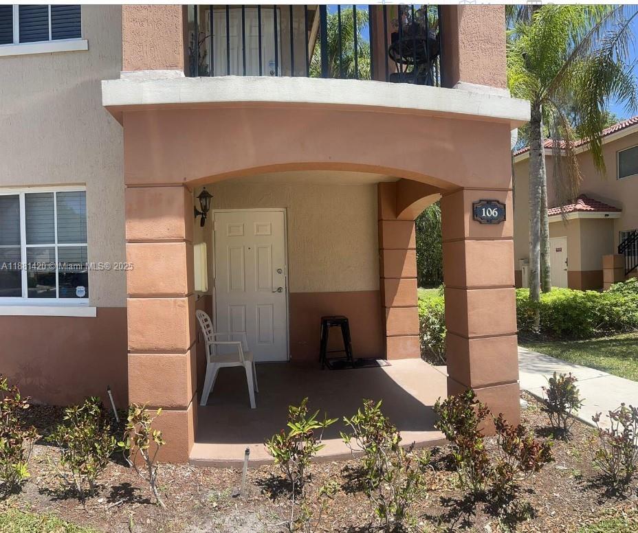 COVE AT BRIAR BAY CONDO - Residential