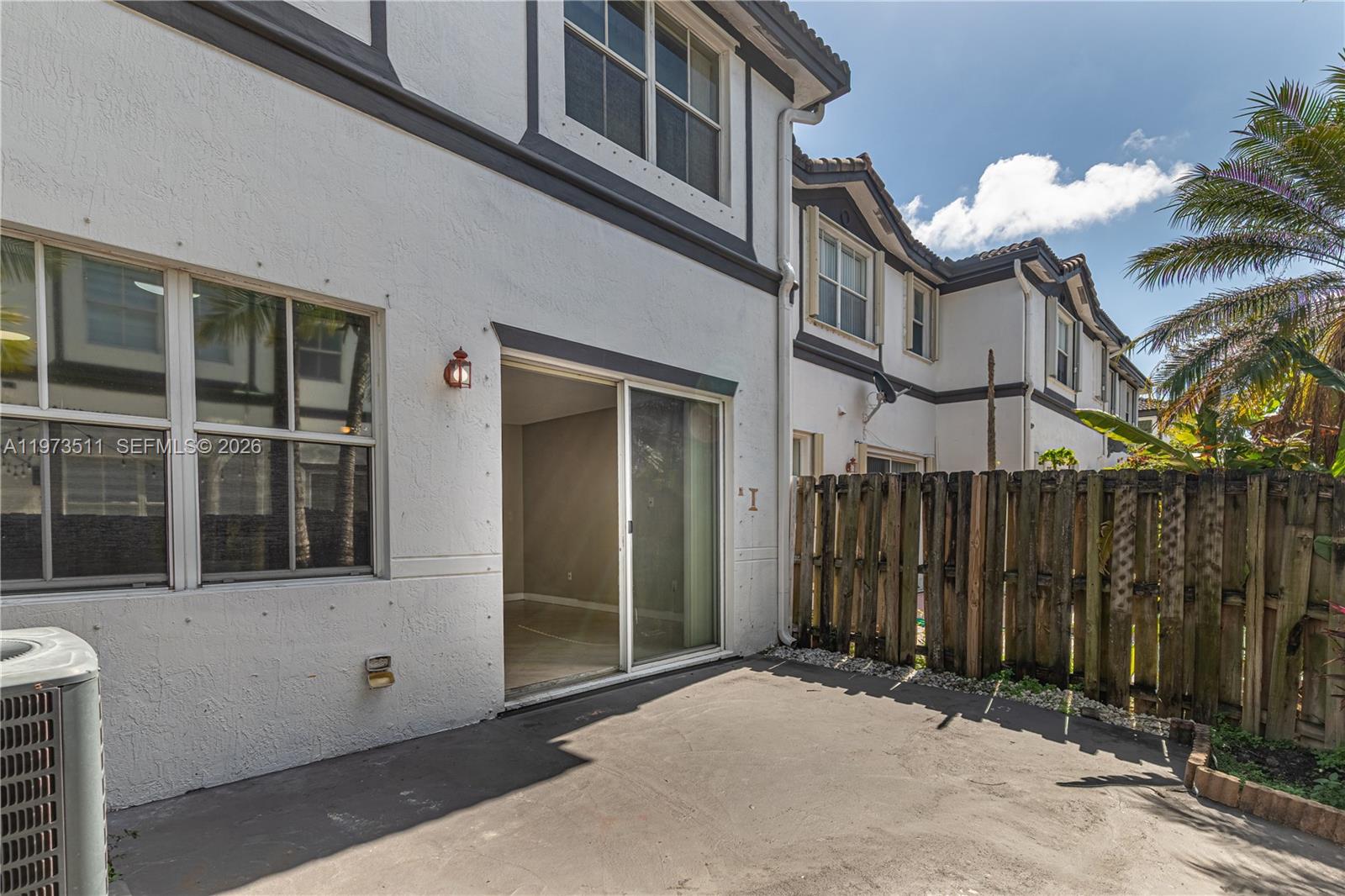 DORAL ISLES NORTH SEC TWO - Residential