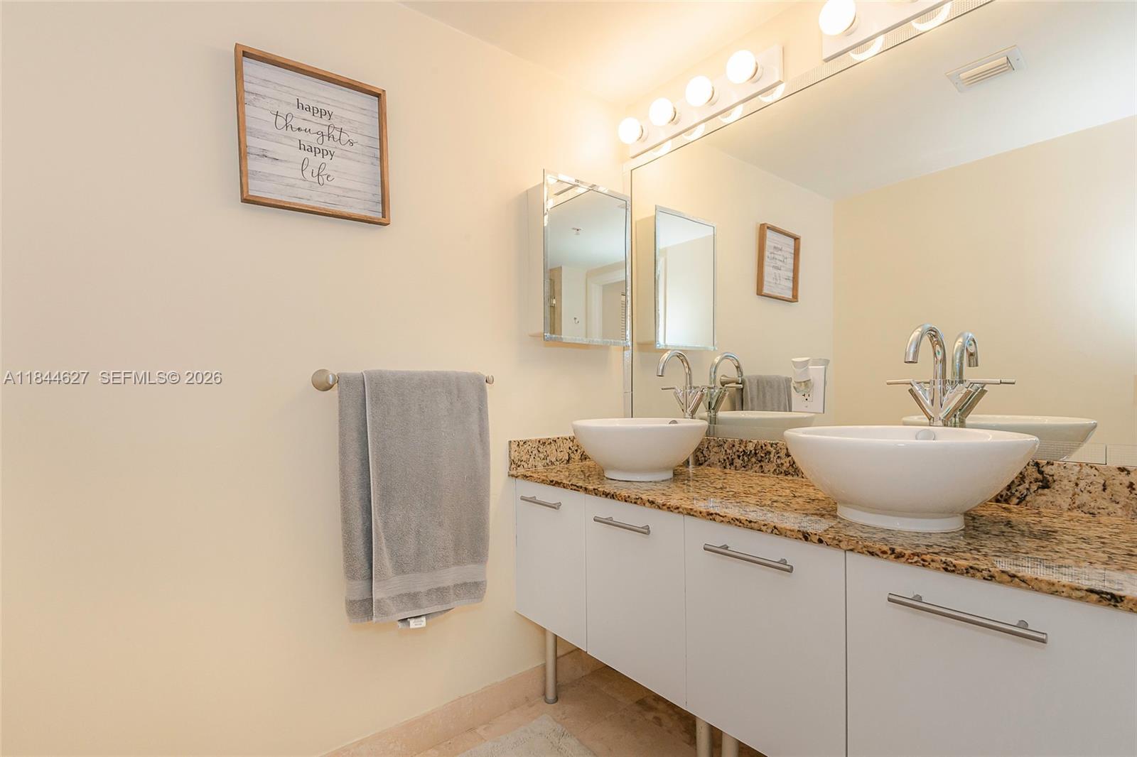 BRICKELL ON THE RIVER S T - Residential