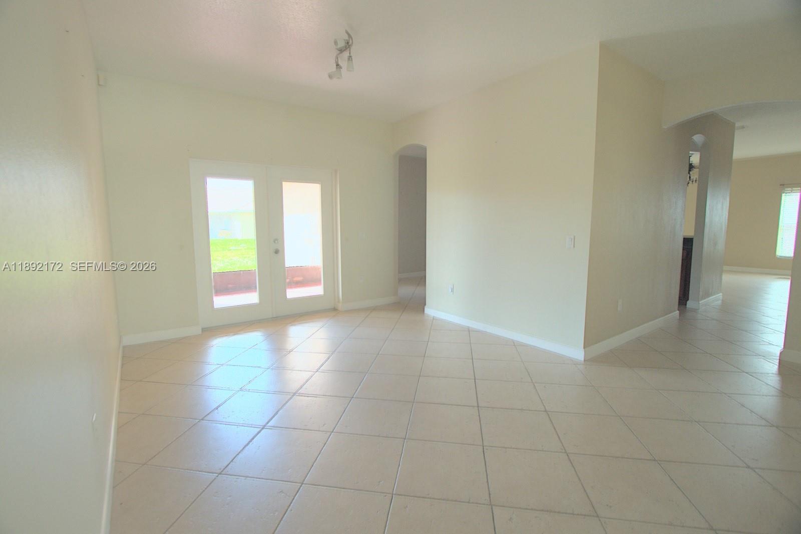 BELLALAGO PH 3M - Residential