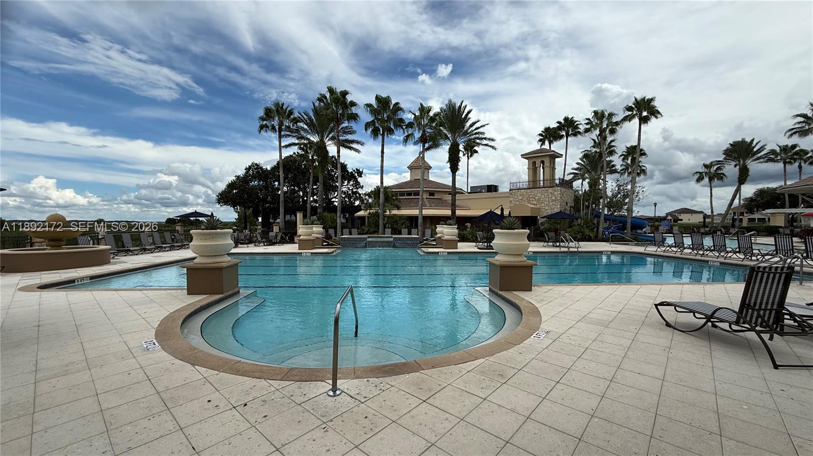 BELLALAGO PH 3M - Residential