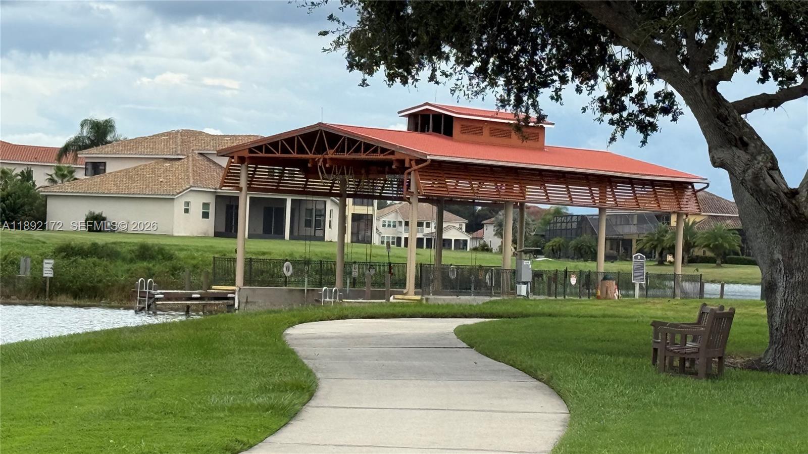 BELLALAGO PH 3M - Residential