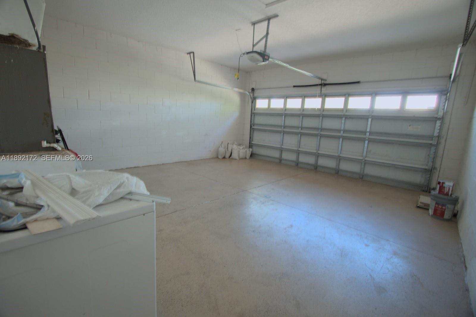 BELLALAGO PH 3M - Residential