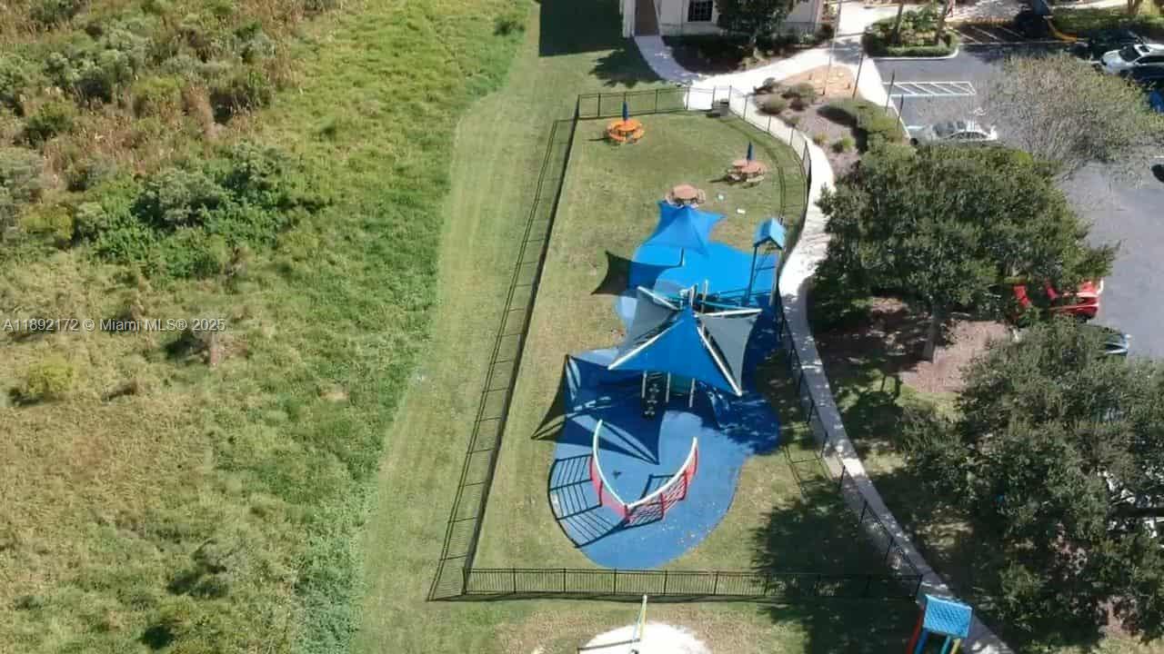 BELLALAGO PH 3M - Residential