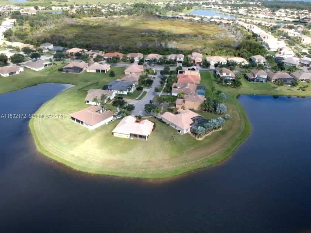 BELLALAGO PH 3M - Residential