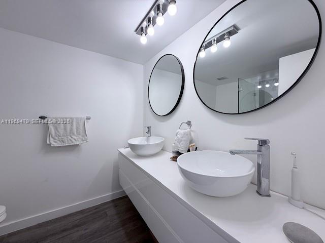 SAILBOAT CAY CONDO - Residential