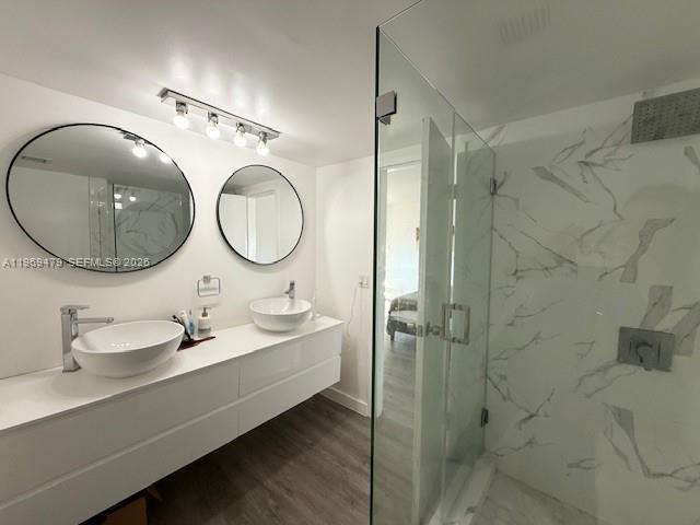 SAILBOAT CAY CONDO - Residential