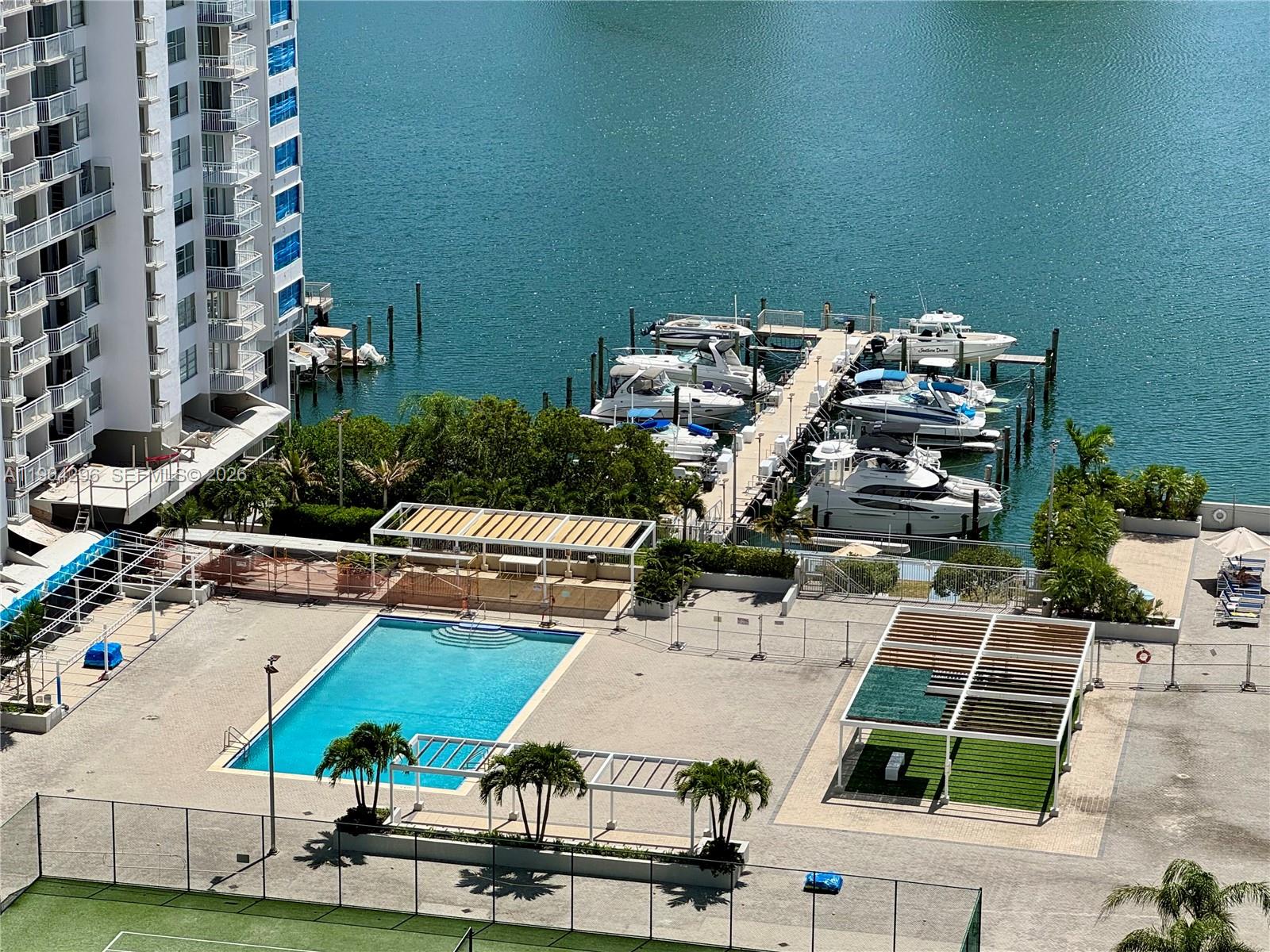 DEL PRADO MARINA - Residential