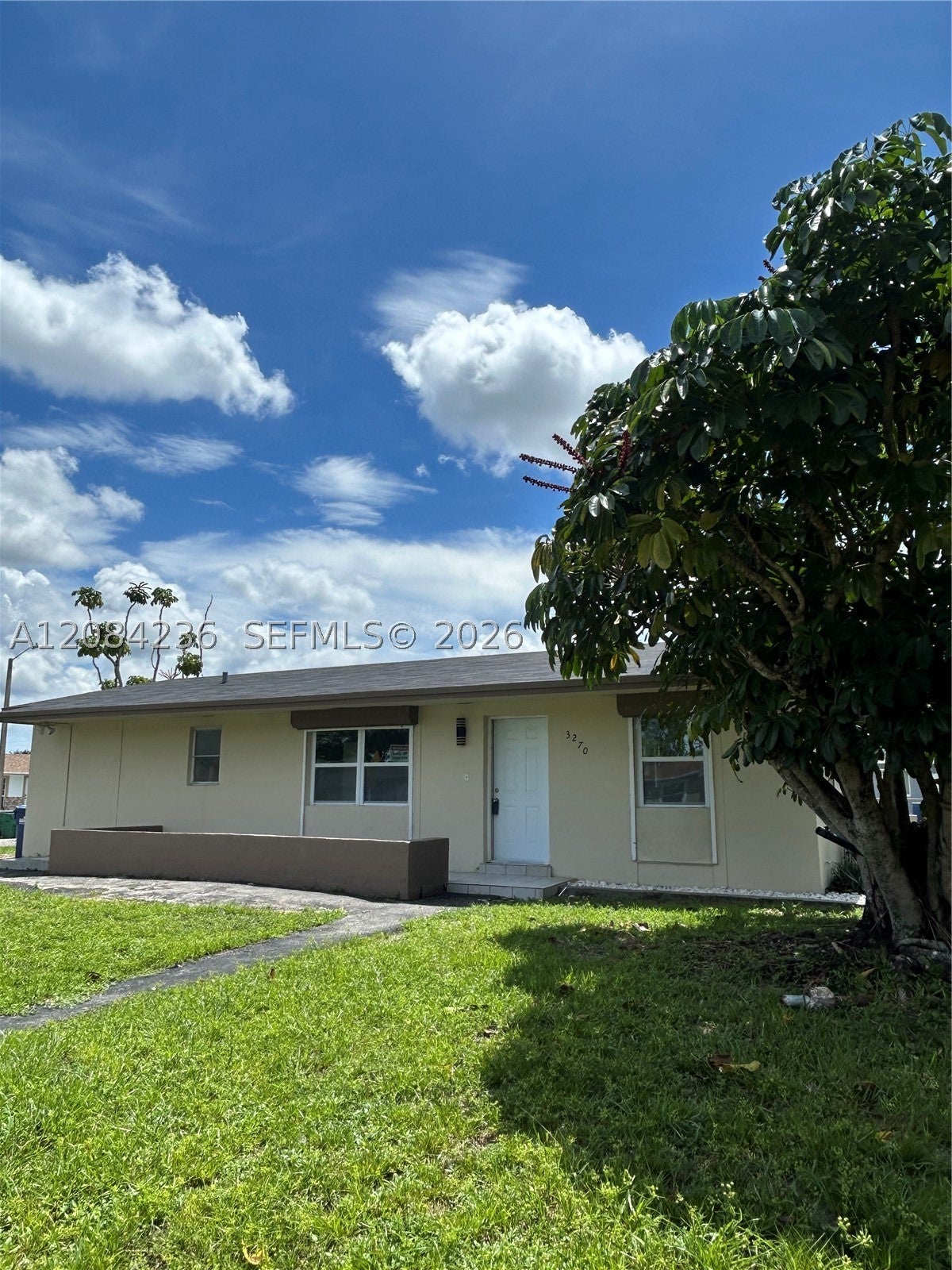 3270 NW 196th Ln, Miami Gardens FL 33056