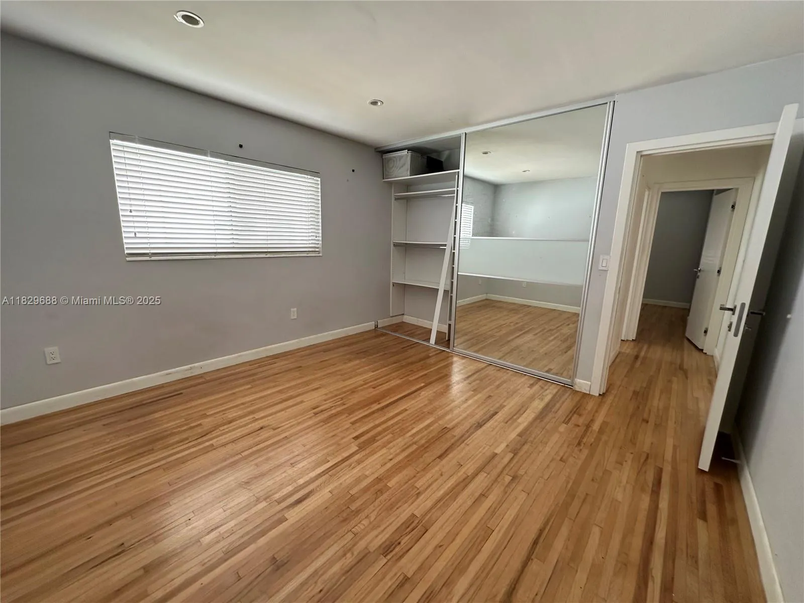 Miami, Florida 33129, United States, 3 Bedrooms Bedrooms, ,2 BathroomsBathrooms,Residential,Active,160702