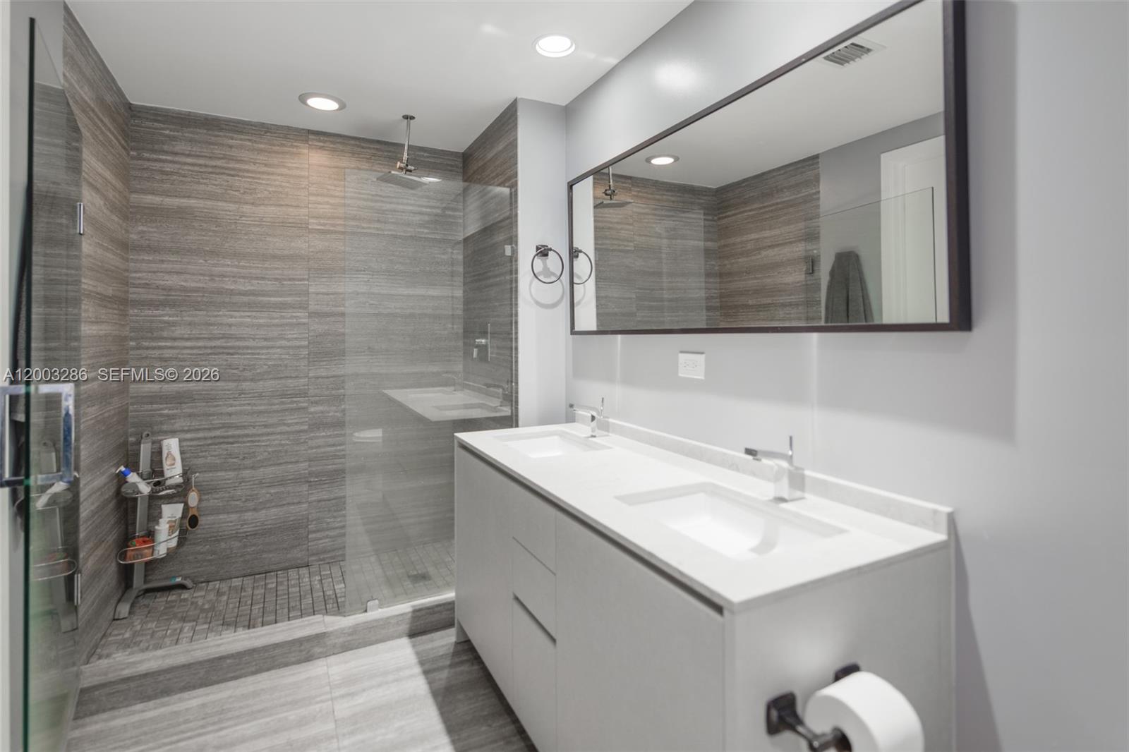 1010 BRICKELL CONDO - Residential