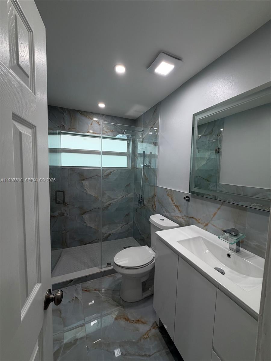 WESTWIND LAKES SEC 2 - Residential