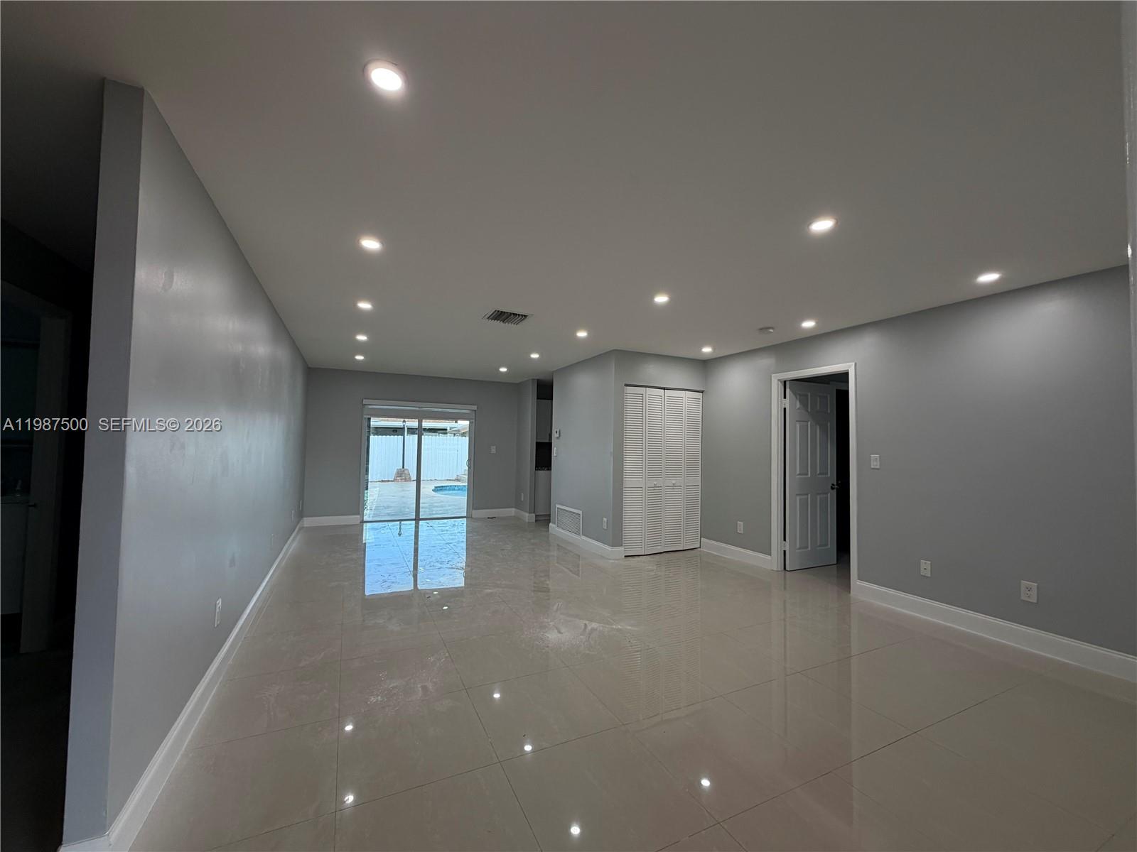 WESTWIND LAKES SEC 2 - Residential