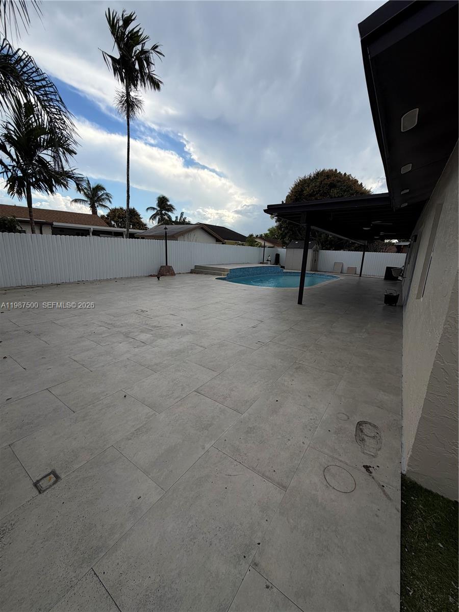 WESTWIND LAKES SEC 2 - Residential