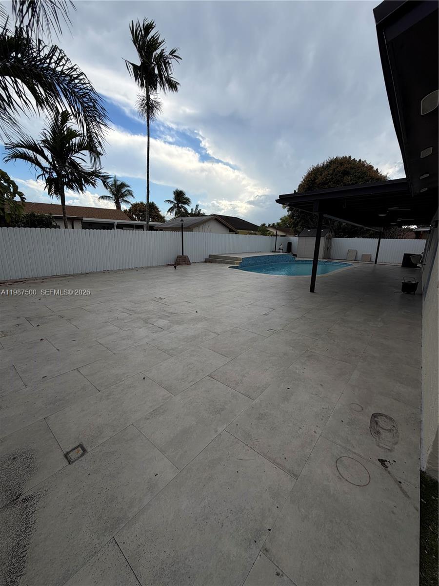 WESTWIND LAKES SEC 2 - Residential