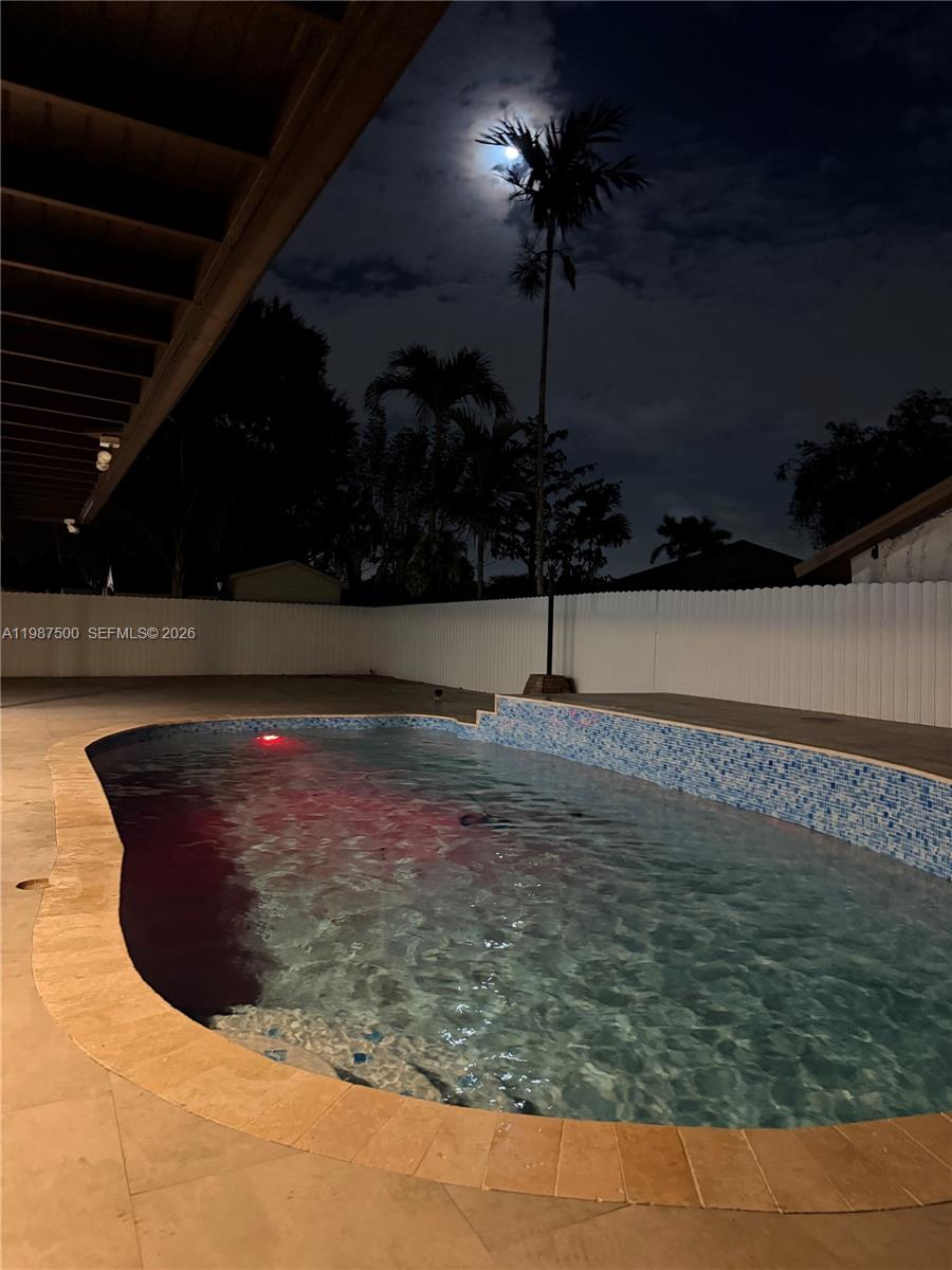 WESTWIND LAKES SEC 2 - Residential