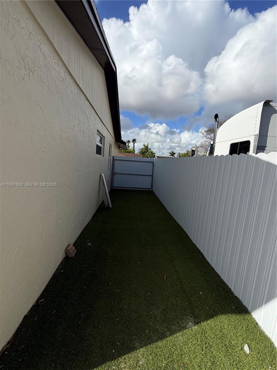 WESTWIND LAKES SEC 2 - Residential