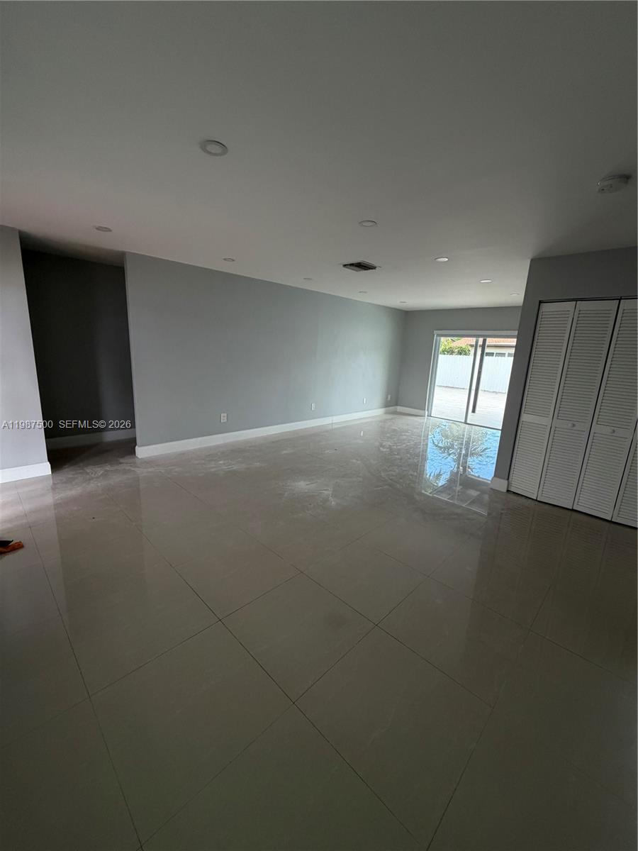 WESTWIND LAKES SEC 2 - Residential