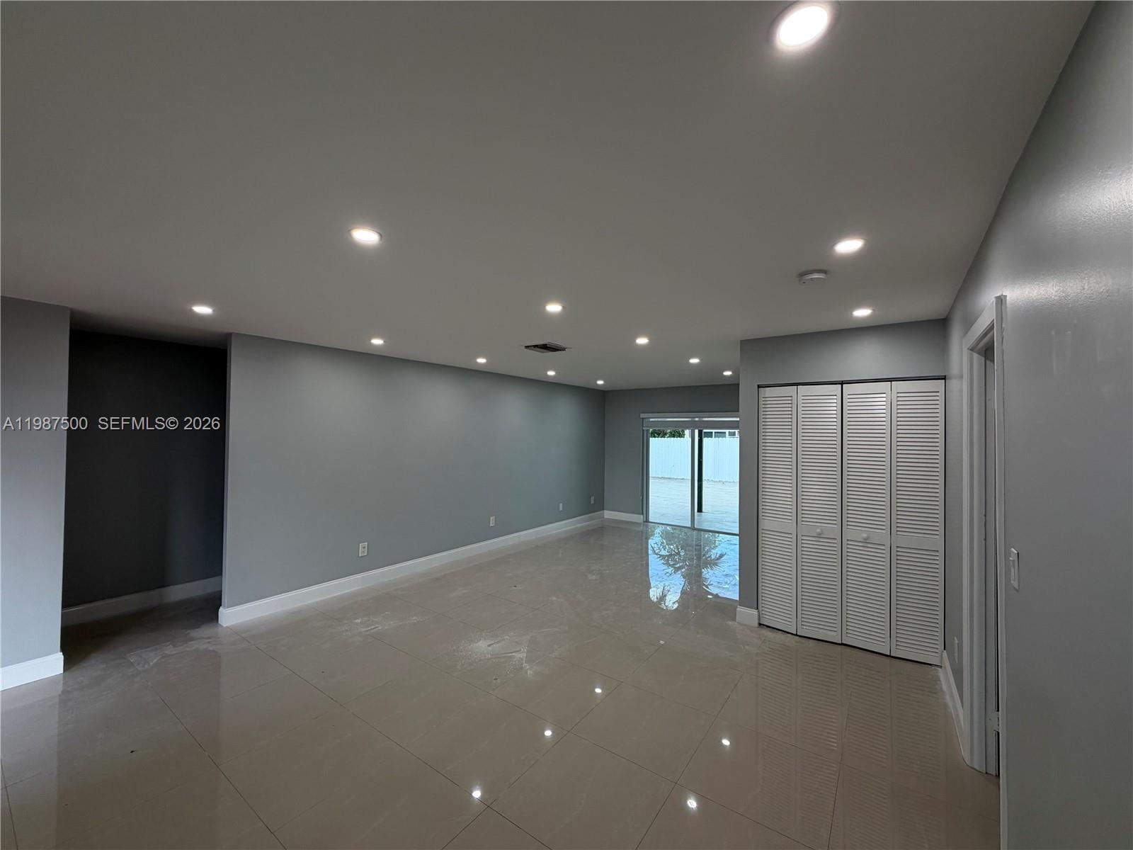 WESTWIND LAKES SEC 2 - Residential