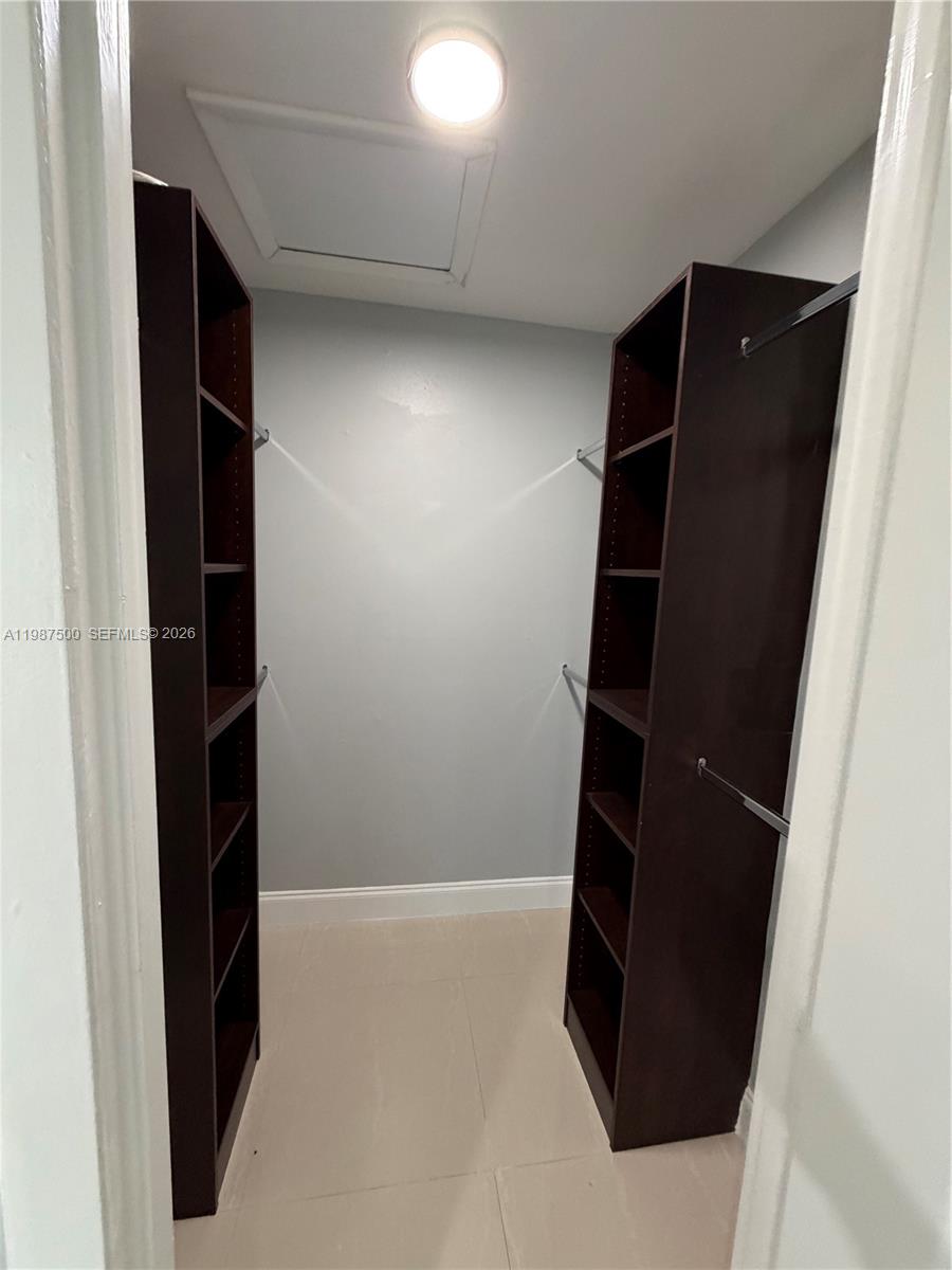 WESTWIND LAKES SEC 2 - Residential