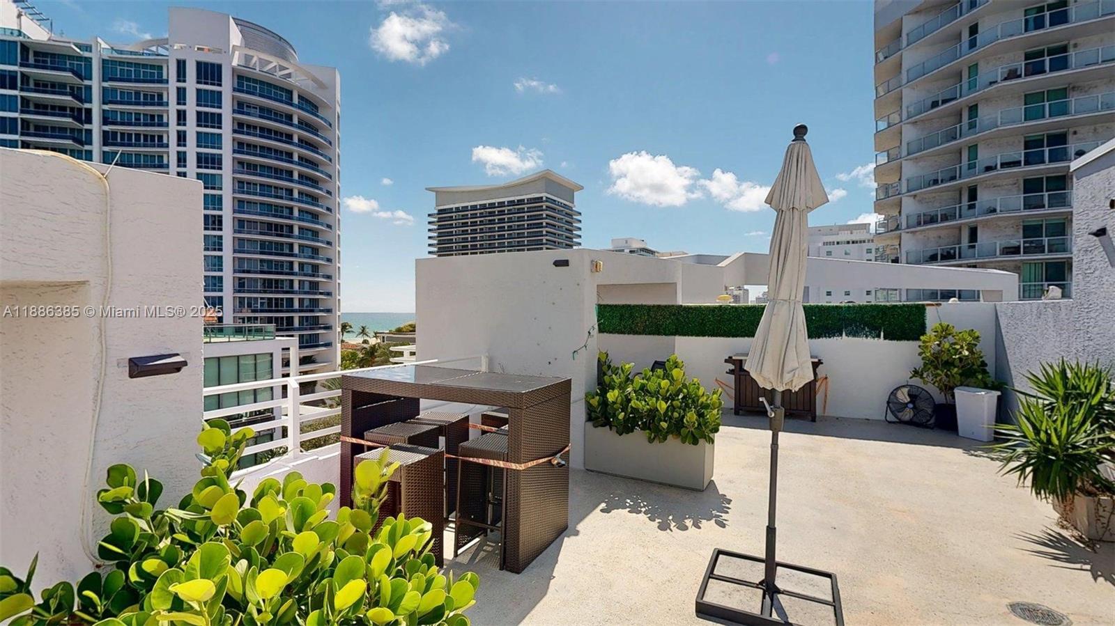 NAUTICA CONDO - Residential