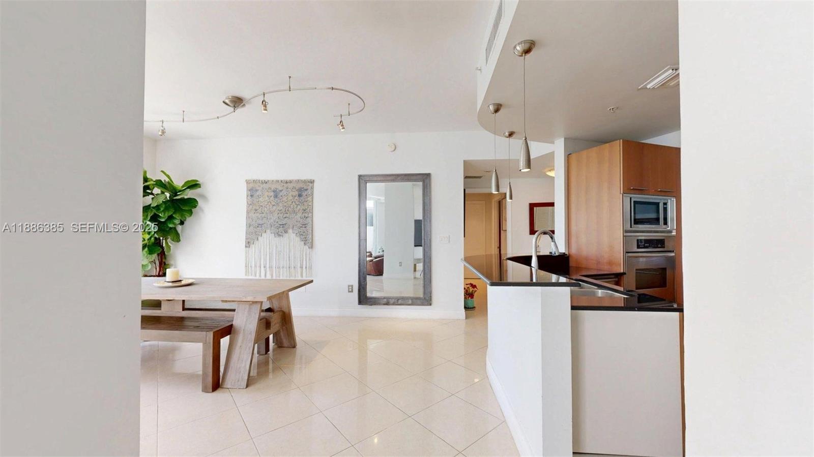 NAUTICA CONDO - Residential