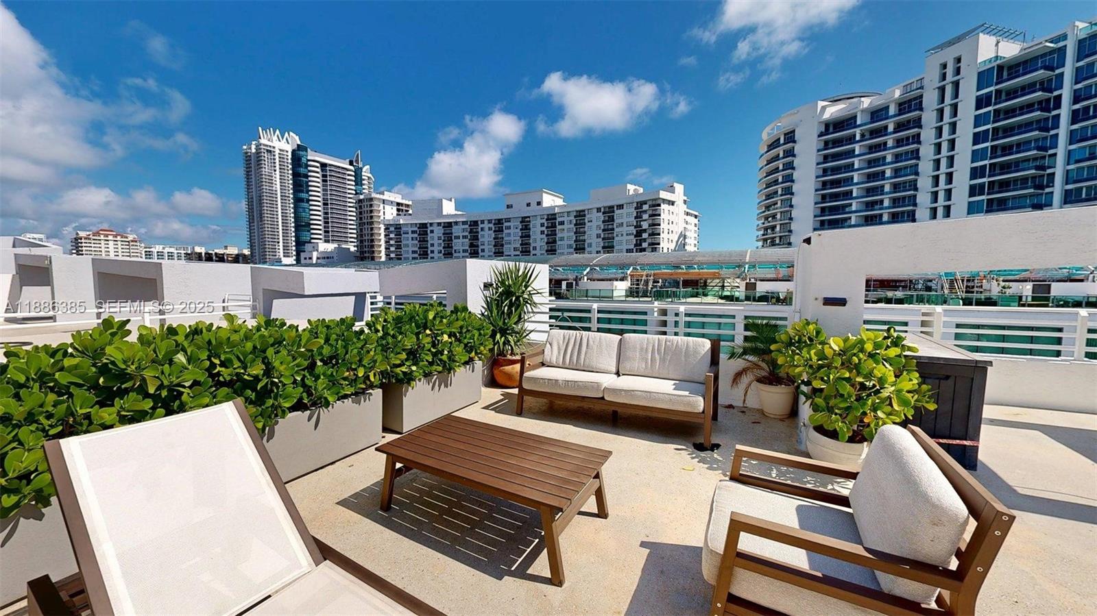 NAUTICA CONDO - Residential